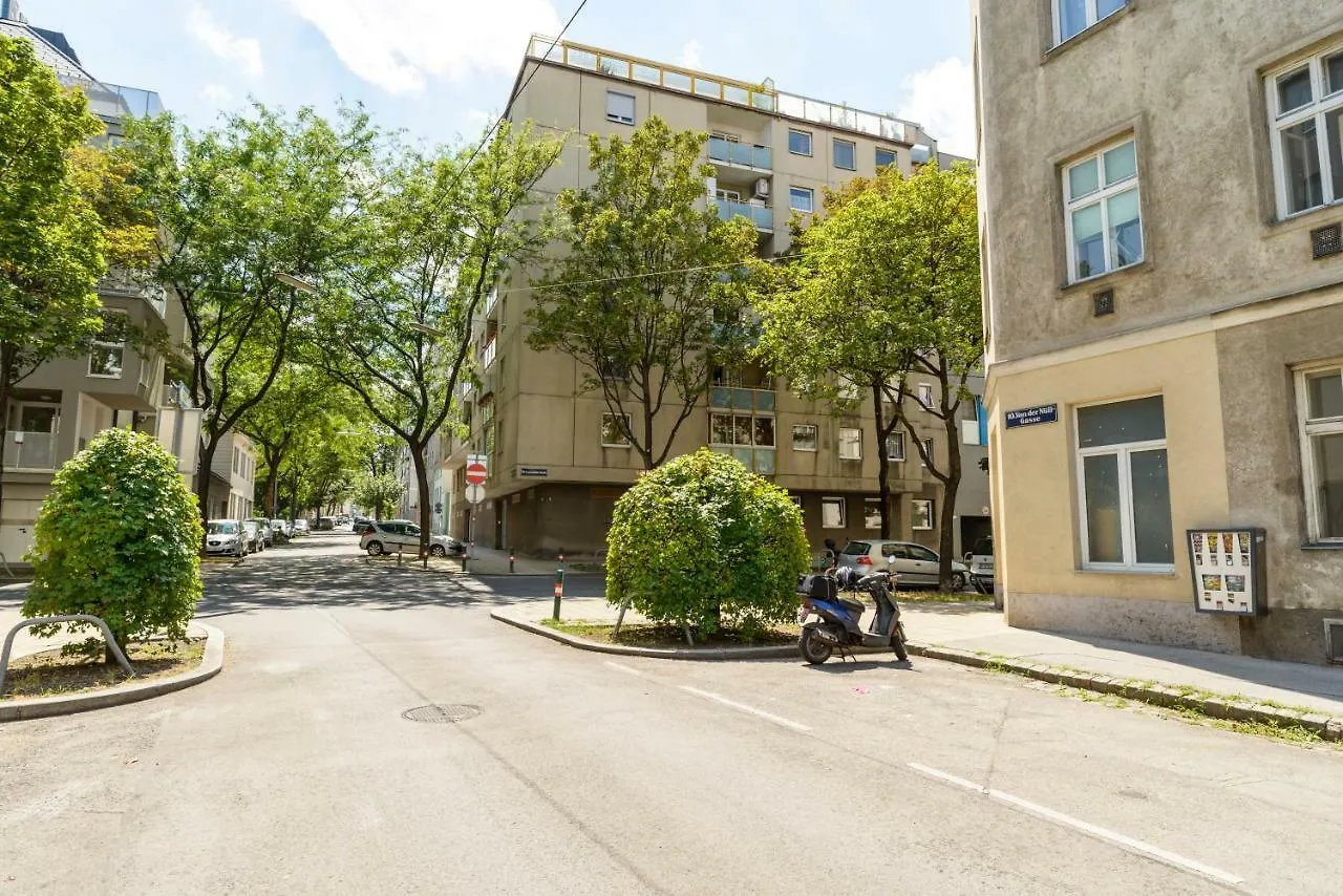 Van Der Nuellgasse By Welcome2Vienna Austria